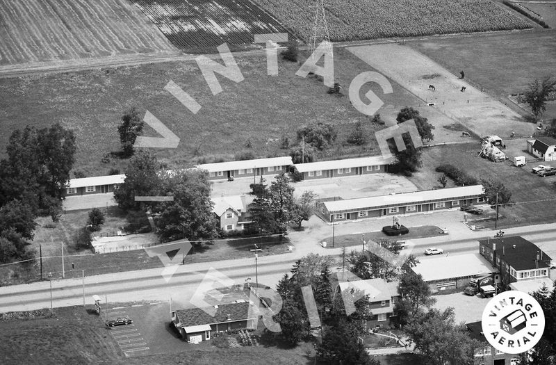 Shiawassee House Motel (Central Motel) - 1984 Aerial (newer photo)